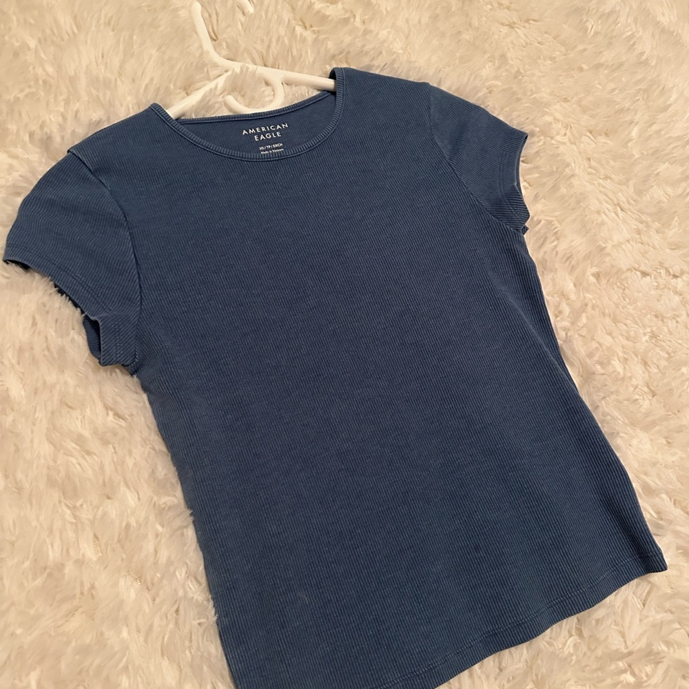 American eagle t shirt